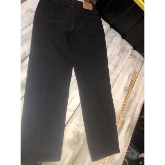 Vintage Levi’s 550 Black Relaxed Fit Denim Jeans Pants Made in Canada Size 36x34 - Picture 5 of 11